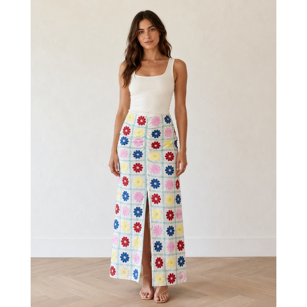 Zara Embroidered Floral Maxi Skirt Size M Front Slit Colorful Cottagecore